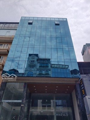 cho thuê mặt phố xã đàn. dt : 200 m * 5 tầng + 1 hầm .mt : 10 m . thông sàn , pccc đạt chuẩn