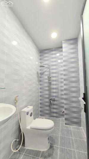  NHÀ PHỐ XÂY MỚI – KDC LONG HÒA, RẠCH KIẾN, CẦN ĐƯỚC