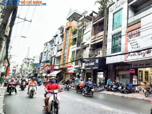 bán nhà mtkd nhộn nhịp vị trí đẹp phạm văn hai. dt 3.05x18m xây trệt lửng 2 lầu st. giá 15.9 tỷ tl