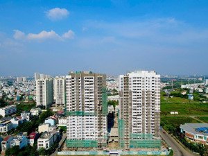 bán nhanh căn hộ 2 phòng ngủ view sông, landmark81 chỉ 6,49 tỷ. chỉ duy nhất căn này chuyển nhượng