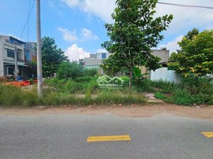 thanh lí 100m2 đất full tc, mtd nhựa 6m, cách đt 743 7p, gần kcn sóng thần, cho thuê, xây dựng td