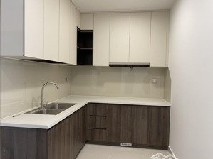 cần cho thuê ch q7 2pn - 2wc (70m2) boulevard phú mỹ hưng chỉ 9tr/tháng. lh 