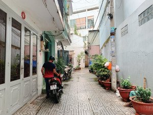 cho thuê nhà nguyên căn - hẻm 343 tô hiến thành. 7 triệu