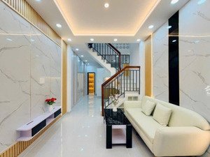 chỉ còn 1 căn duy nhất giá tốt đường trần quang diệu, quận 3, giá chỉ , shr bao sang tên ngay
