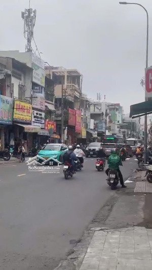 mặt tiền kinh doanh đường lạc long quân. ngay chợ vải tân bình.