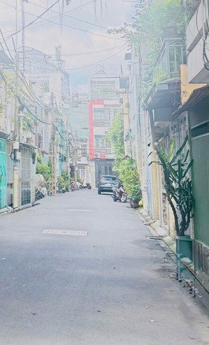 hẻm kinh doanh 7m - khu phan xích long - 52m² - giá hơn 9 tỷ