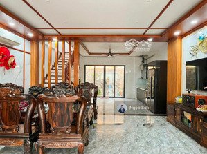 cho thuê nhà vườn khu c diện tích 108m2 phù hợp mọi mô hình kinh doanh. liên hệ em thu 