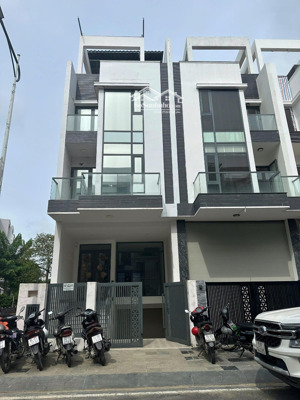 em quân! cho thuê nhà nguyên căn đảo kim cương 2 tầng 6pn - 5x20m giá 45tr/tháng (giá tốt)!