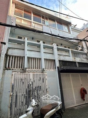 xuất cảnh bán gấp nhà hxh vip trần quý khoách - 114.27m2 - 32 tỷ - vị trí kim cương q1