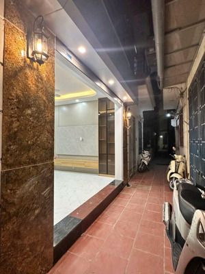 hiếm! nhà mới thang máy phạm văn đồng - 2 mặt ngõ - khu dân trí cao