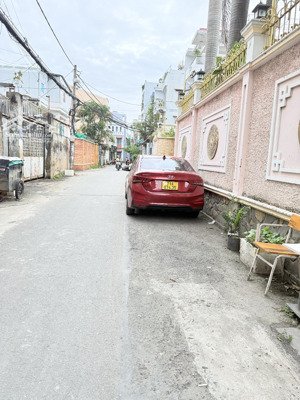 biệt thự trường chinh hơn 75 tr/m2 rộng 500m2, 14x33m, 2t sân vườn, gara, gần nhà ga t3, 1 đời chủ