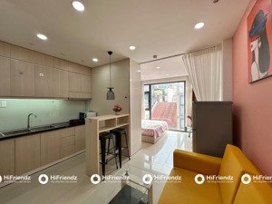 căn hộ 1pn đón nắng decor cực xinh, full nt, thang máy & hầm xe, gần phố bùi viện, cầu ông lãnh q1