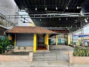 cho thuê góc 2mt 107 nguyễn văn nghi,p7,gò vấp.dt:10x30m nở hậu.giá 80tr/tháng,kd mọi ngành nghề