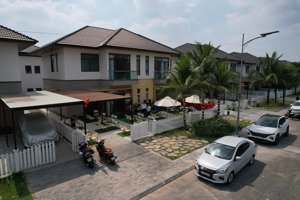 nhà phố sổ sẵn công chứng ngay tại phúc an ashita, chỉ từ 779 triệu 30% nhận nhà ở liền