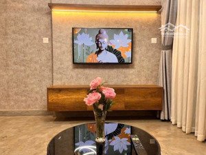 căn hộ 2 phòng ngủ+ tìm khách thuê mới, full nội thất đẹp - vinhomes grand park, trống sẵn xem dễ