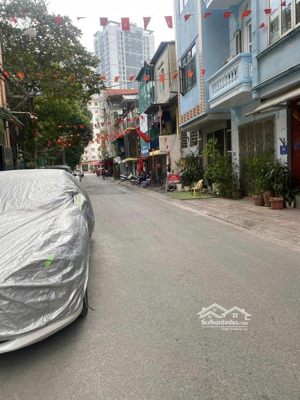 bán nhà phân lô khu đấu giá đa sỹ- hà đông- vỉa hè dt 75m x 5 tầng chào giá 20,3 tỷ