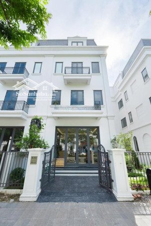 giá chuẩn không ảo bán biệt thự tại solasta mansion giá 29,5 tỷ thu nét, 170m2. lh: 