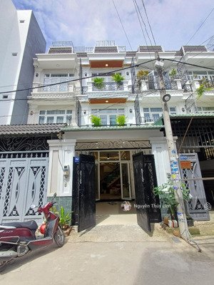 giảm giá mạnh nhà phố 3 tầng- tl37- phường thạnh lộc- quận 12 ( ngã tư ga 2km)