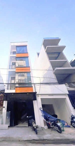 chủ bán nhà 4 tầng full nội thất (giá: 13,5 tỷ giá thấp hơn thị trường) an thượng 17, hướng đông