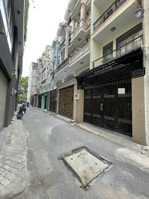 hxh thông - ôtô vào nhà - gần chợ an nhơn p6 - khu đồng bộ - 62m2 - 4 tầng dòng tiền 16tr/th