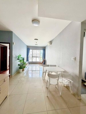 ruby 2pn-2wc 70m2 giá 3.85 tỷ tầng đẹp, yên tĩnh, hỗ trợ vay