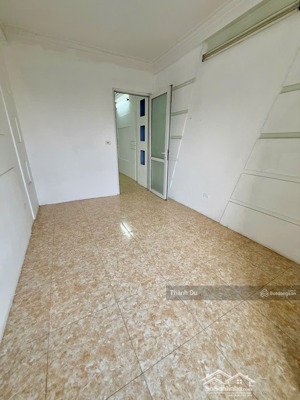cho thuê nhà nguyên căn mặt phố thanh am 60m2 4t, 4pn ở hoặc làm văn phòng giá 10 tr/ tháng
