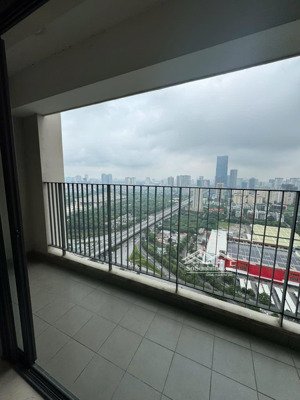 bán quỹ căn studio c2 - c5 người nước ngoài đa dạng tầng, ban công đông nam