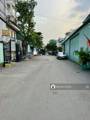 mặt tiền 2 tầng - bình trưng quận 2 - đường ôtô thông - gần lê văn thịnh -