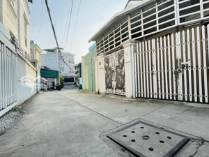 p. linh tây, hẻm xe hơi thông pvđ, nhà c4 56m2 rộng 7m gấp chỉ 4.6 tỷ.