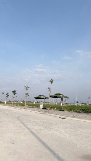 thanh toán 625 triệu, nhận ngay lô đất 90m2 kêt nối trực tiếp về võ văn kiệt nối dài. sổ sẵn