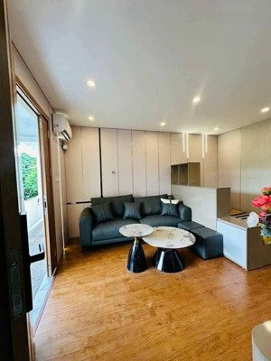 tập thể mặt phố quỳnh mai bạch mai hai bà trưng vị trí vip dt 36/70m2 đủ công năng