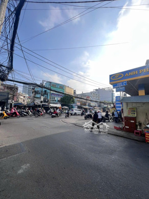 bán nhà đang kd chdv hẻm xe hơi ung văn khiêm , p25 bình thạnh