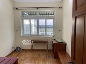 cho thuê nhà nguyên căn giá tốt 15tr/tháng đường trần đình xu, q1, lh 