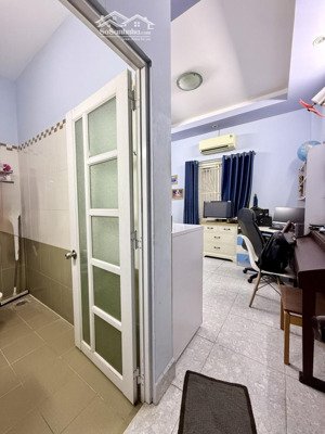 bán nhà phú nhuận hxh 60m2 4 tầng ngang 4m 4 pn khu pxl cầm bá thước 9.99 tỷ.