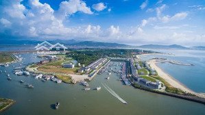 bán lô liền kề hàng hiếm 120m2 tại tuần châu, nhìn hạ long xanh. đóng 30% vay lãi suất 0% 18 tháng