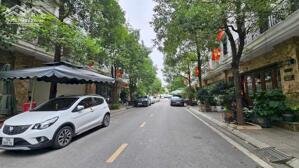 Nhà thô 4,5 tầng Hoàng Huy riverside Thượng Lý, Hồng Bàng - giá 9,2 tỷ