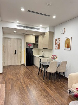 cần bán rất gấp căn hộ 1pn-47m2-3.9 tỷ ngon nhất dự án giá chuẩn tòa the sakura vinhomes smart city
