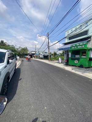 bán lô đất mặt tiền đ. số 8, p. long phước, quận 9