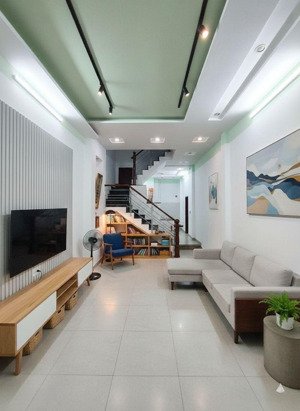 giảm 1 tỷ - bán nhanh trước tết | nhà 4 tầng + sân thượng - hxh 496 dương quảng hàm, p6 gò vấp