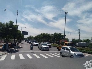 định cư nước ngoài cần bán lô 132m2 ngay trần văn giàu, cách chợ 200m, 4 tỷ 7 shr