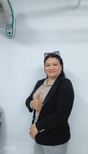 bán nhà 1 trệt 2 lầu nguyễn ảnh thủ giá chỉ 13tỷ 8x25