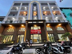 siêu lợi nhuận! cần bán gấp tòa chdv nguyễn xí, dt: 20x60m, 6 tầng hđt: 500tr/th - giá bán 60 tỷ