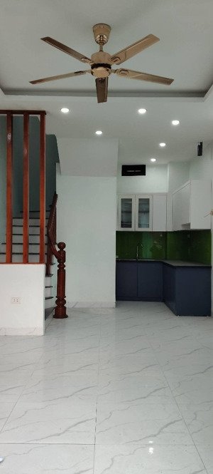 nhà quang tiến - 33.4m - 5 tầng lửng full nội thất - giá 5.8 tỷ - gần chợ, trường - sổ sẵn gd luôn