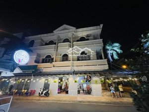 ngộp bank! bán nhà góc 2 mặt tiền chu văn an, bình thạnh dt 8x18m5 hđt 150tr/th giá 30 tỷ