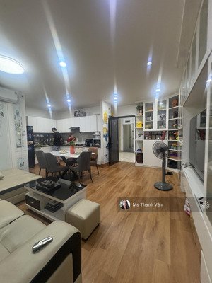 chính chủ bán chung cư an phú hậu giang q6 có sổ hồng 3,8ty 3pn nhà đẹp có chi vay bank0938295519