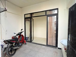 cực hiếm- nhà cấp 4 gần chợ lái thêu dt : 410m nở hậu giá chỉ 1,79 tỷ.