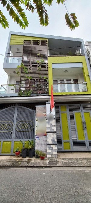 bán nhà 200m2 - 3 lầu - tmt3 - p.trung mỹ tây - quận 12