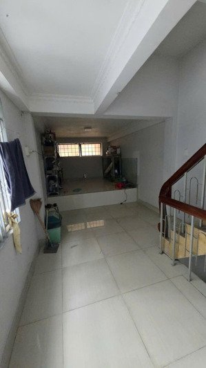 bán nhà mặt tiền đường nguyễn hữu cầu, quận 1, sát chợ tân định, có dòng tiền sẳn