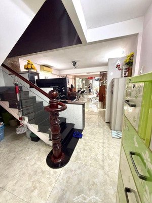 nhà đẹp quận 6 - bà hom- hẻm thông- ngay cư xá phú lâm b - 62m2 - 3 tầng mới đẹp - chỉ hơn 6 đồng