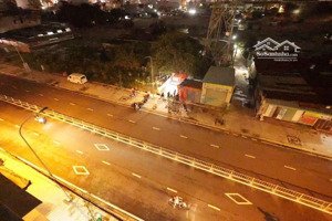 mặt tiền kinh doanh đường 40m - ngang 5m 5 tầng btct - hiệp thành, q12